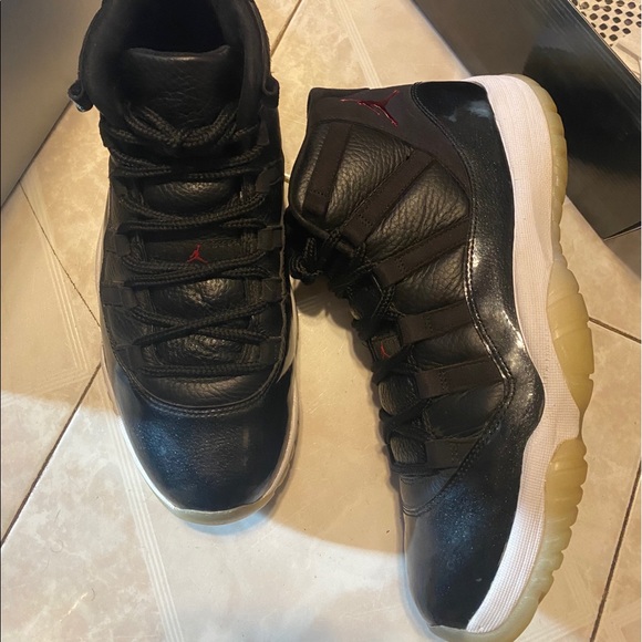 72/10 11s size 10.5 - Picture 2 of 3